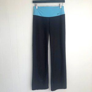 Nike Fit Dry Flare Wide Leg Workout Pants Size S